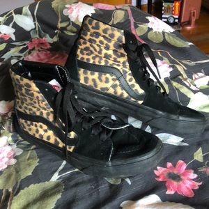 Leopard print high top vans